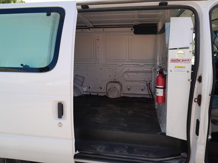 ford-e350-image-6