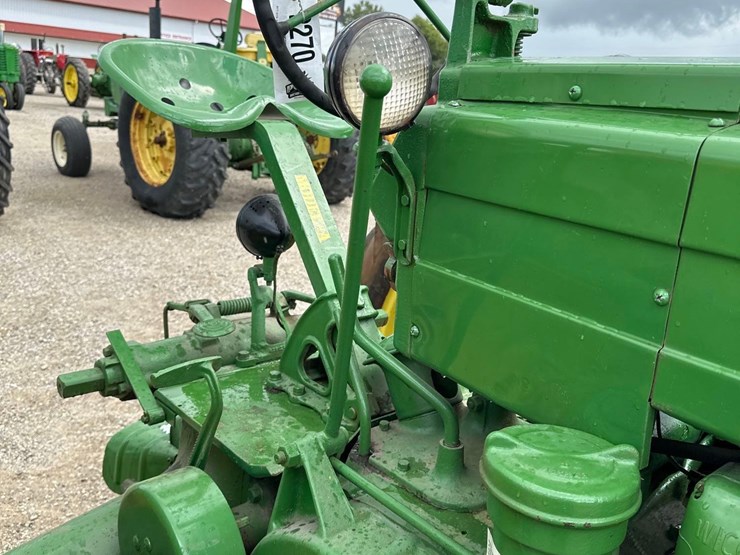 john-deere-a-image-7