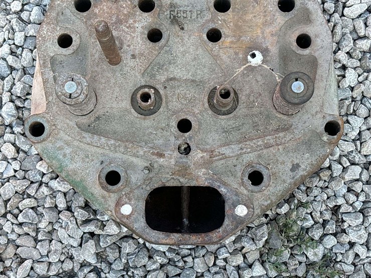 john-deere-model-g-head-image-3