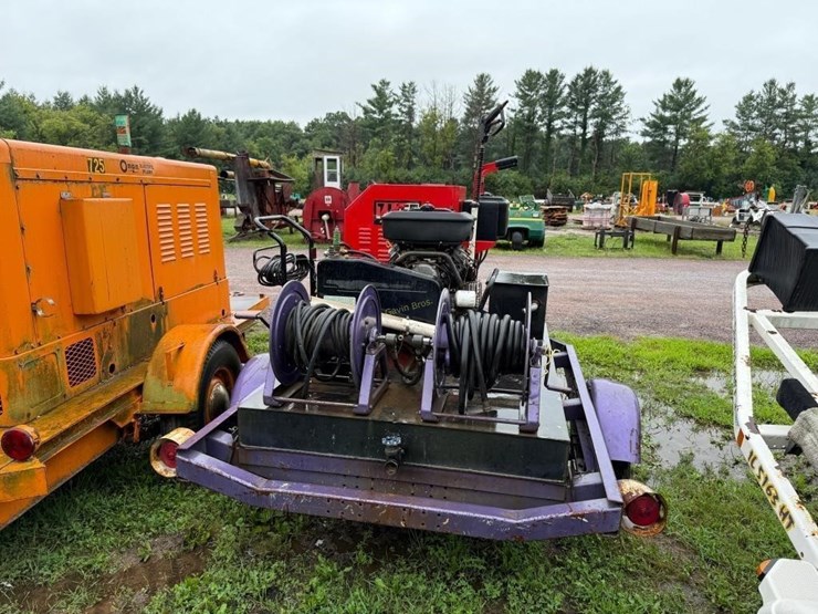 tuff-hot-water-pressure-washer-trailer-image-11