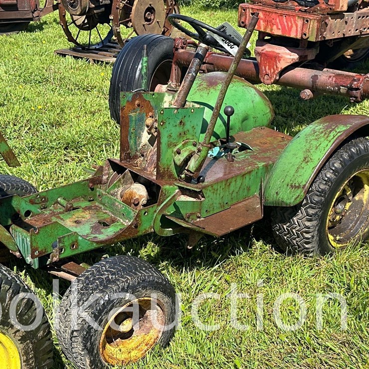 JOHN DEERE L