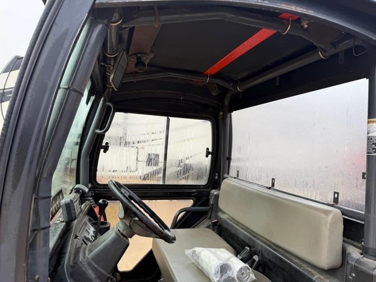 kubota-rtv900-image-9
