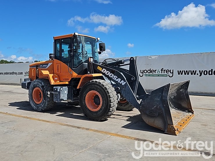 2019-doosan-dl250-5-image-7