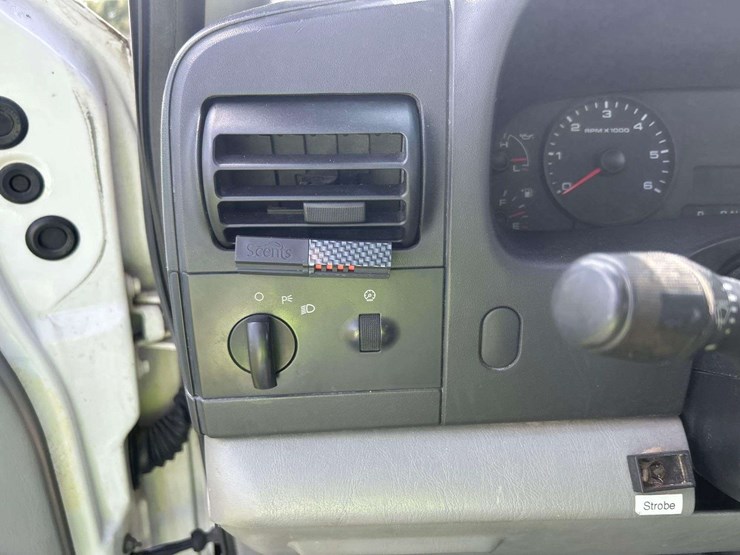 2005-ford-f250-image-13