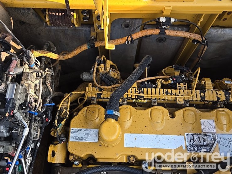 2015-caterpillar-336-f-image-64