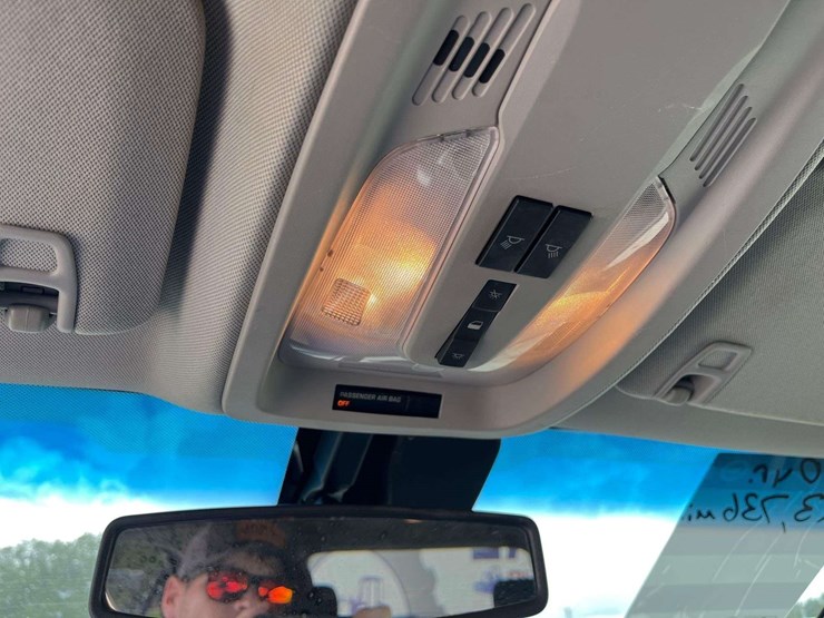 2010-chevrolet-equinox-image-12
