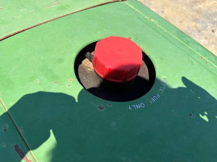 john-deere-1050-image-20