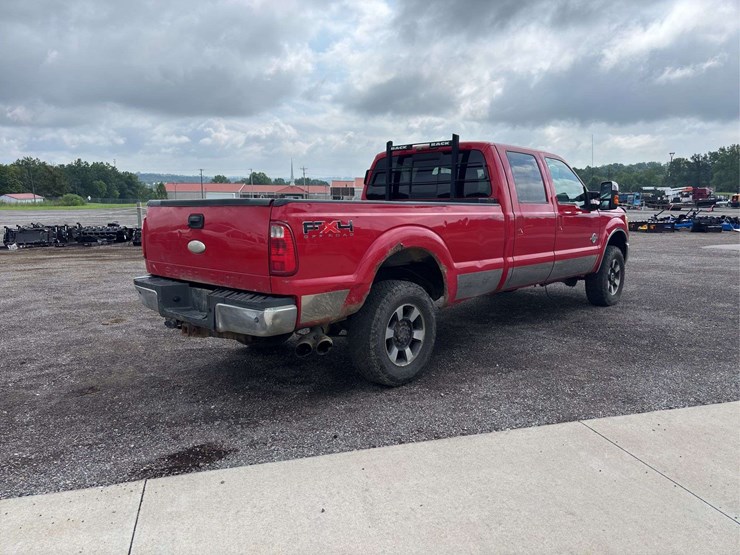 2011-ford-f350-image-3