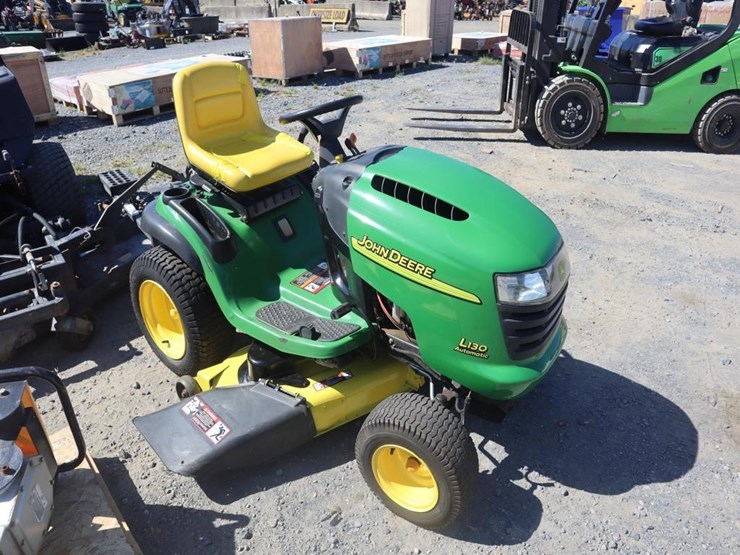 john-deere-l130-image-1