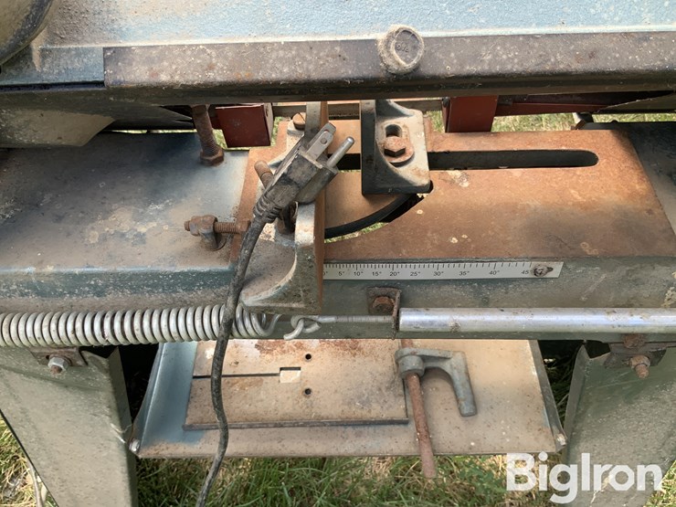 clarke-bt1015a-c-bandsaw-image-12