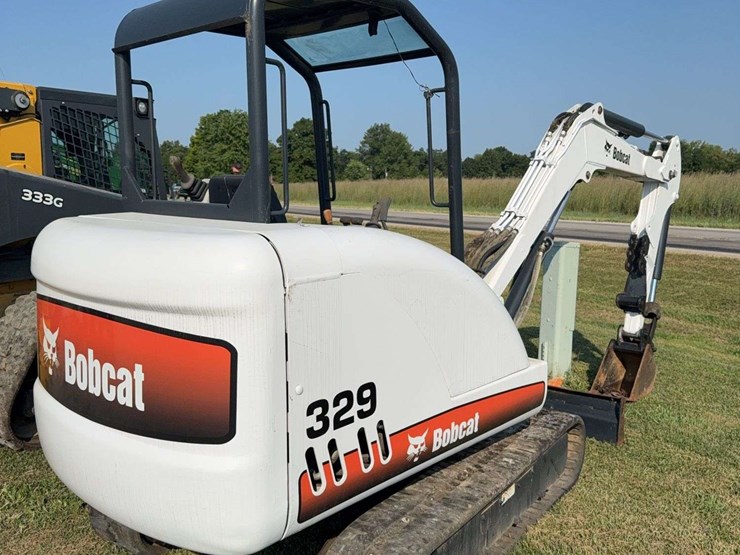 2007-bobcat-329g-image-10