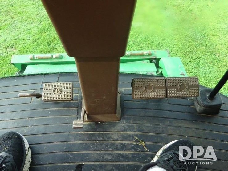 2001-john-deere-9550-image-147