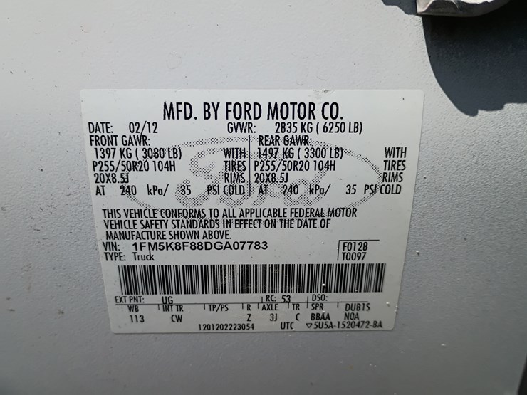 2013-ford-explorer-image-67