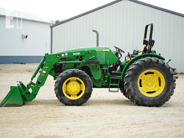2013-john-deere-5100e-image-8
