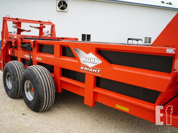 2009-kuhn-knight-2044-image-13