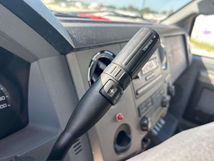 2016-ford-f450-image-17