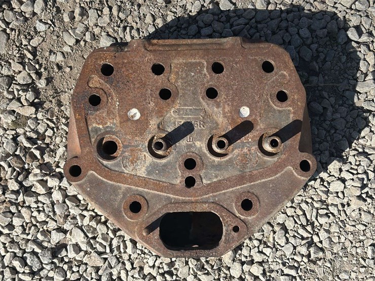 john-deere-model-g-head-image-1