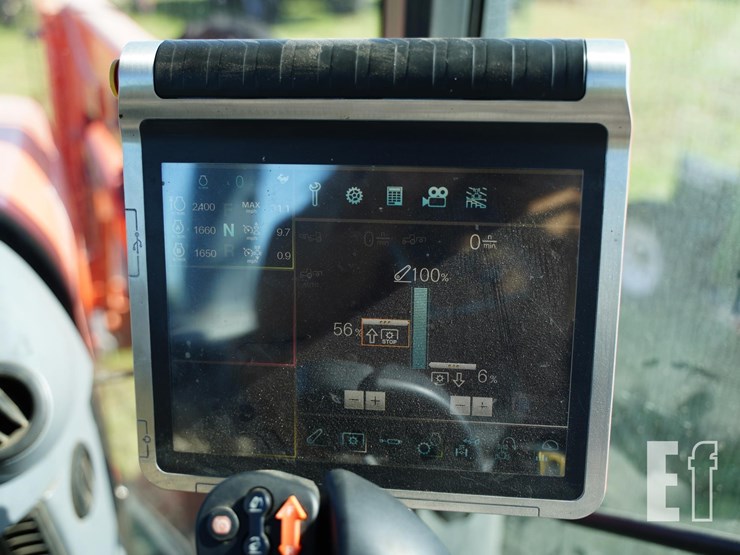 2018-kubota-m7-151-image-37