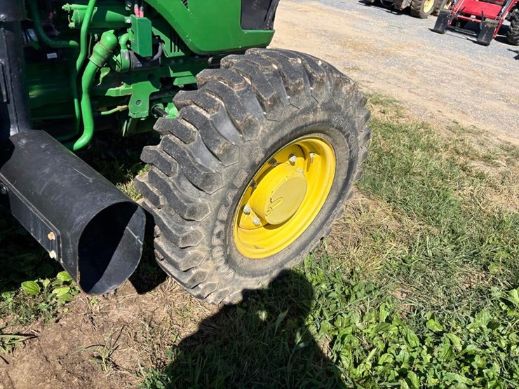 john-deere-5075e-image-12