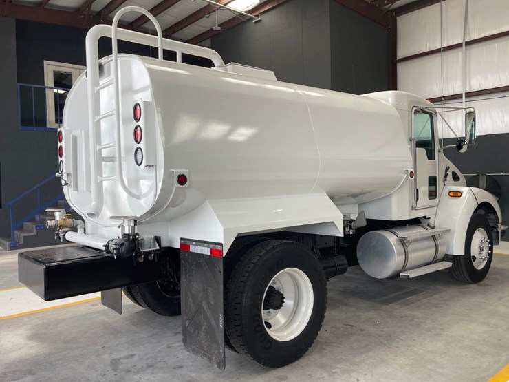 2005-kenworth-t300-image-3