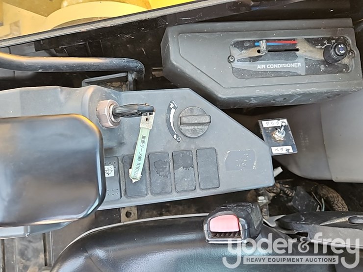 2014-caterpillar-308e2-cr-image-32