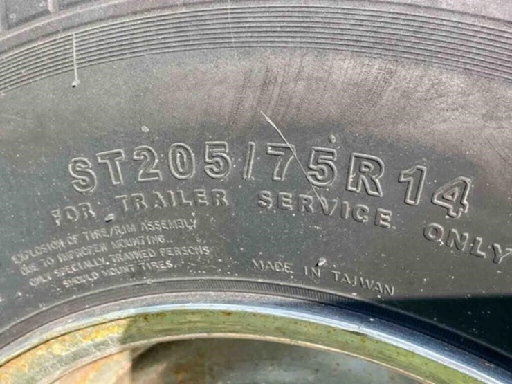 boat-trailer-67"-x-14',-2"-ball-image-6