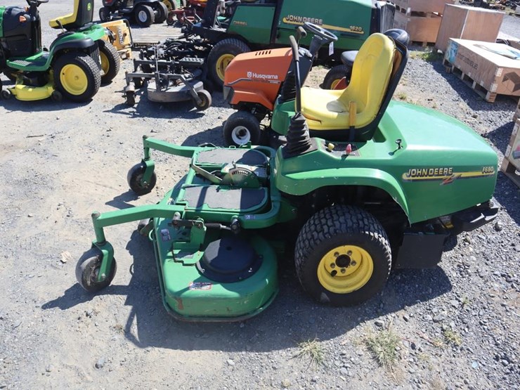 john-deere-f680-image-5