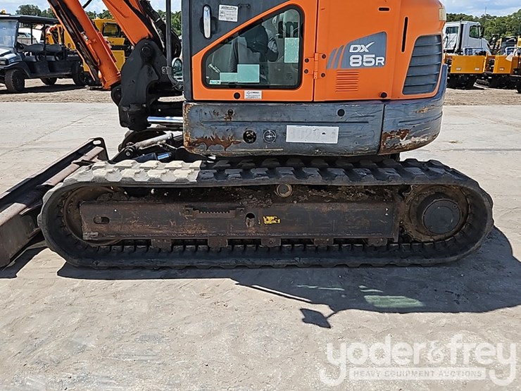2018-doosan-dx85r-3-image-21