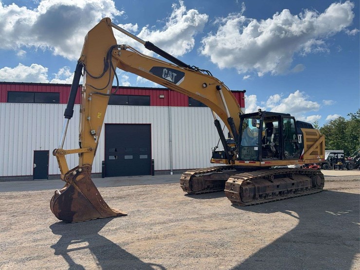 2013-caterpillar-329el-image-1