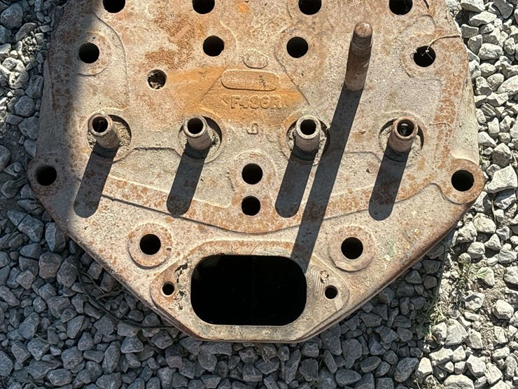 john-deere-model-g-head-image-3