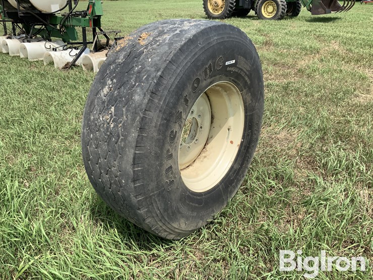 firestone-t839-radial-tire-&-rim-image-5