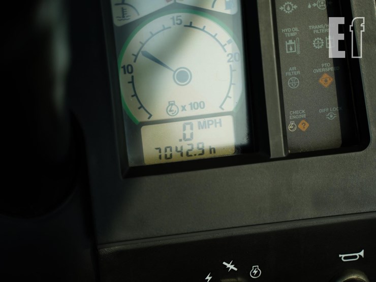 1993-john-deere-8570-image-38