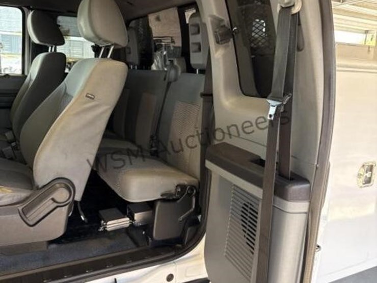 2016-ford-f450-image-30