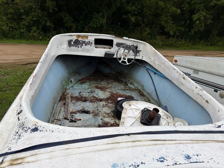 fabuglas-15'-boat-and-trailer-image-6