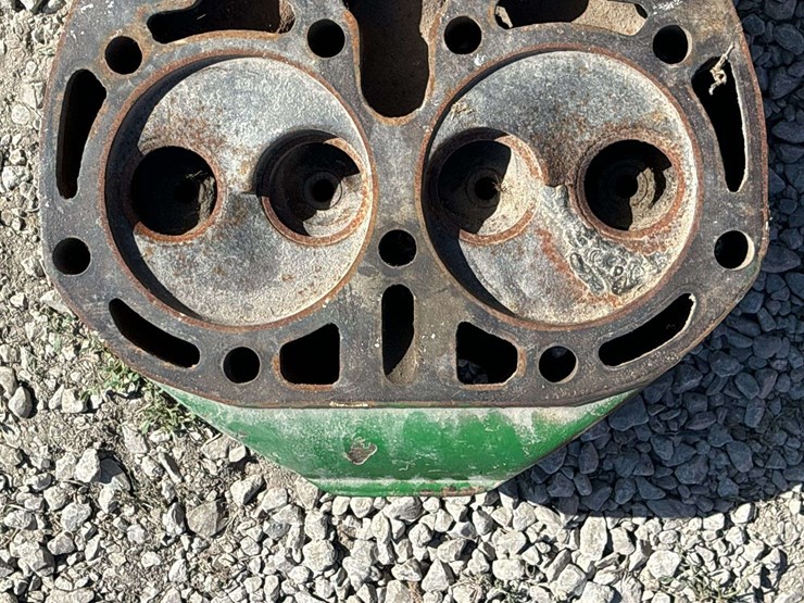 john-deere-model-g-head-image-13