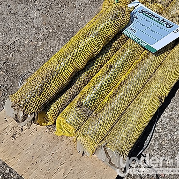 Unused Landhonor 40mm*270mm Universal Bucket Pin