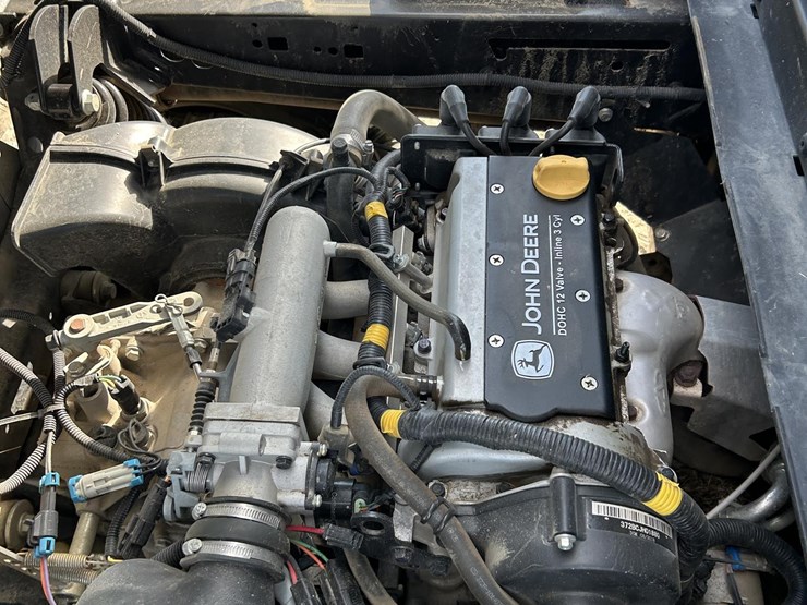 2018-john-deere-gator-xuv-835r-image-25