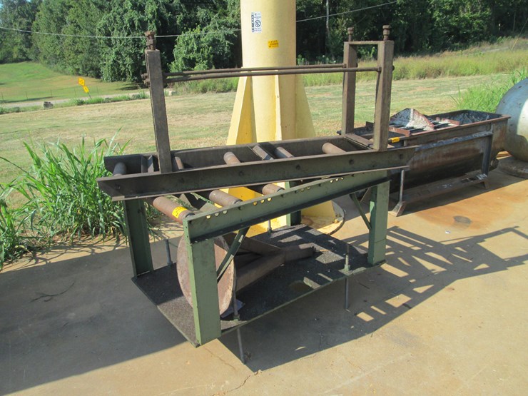 #85-•-#26818-•-lot-of-(2)-roller-conveyors-image-1