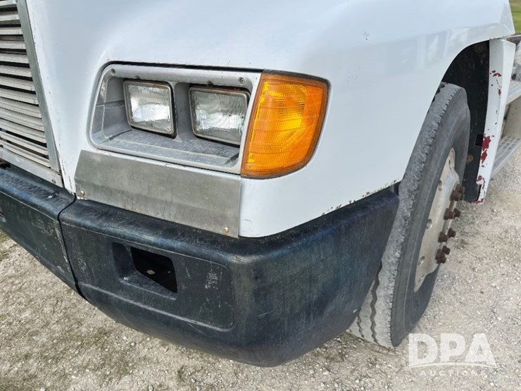 1993-freightliner-truck-(jn2646,-unit-42339)-image-30