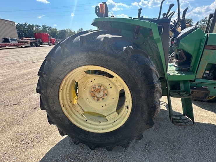 john-deere-6400-image-42