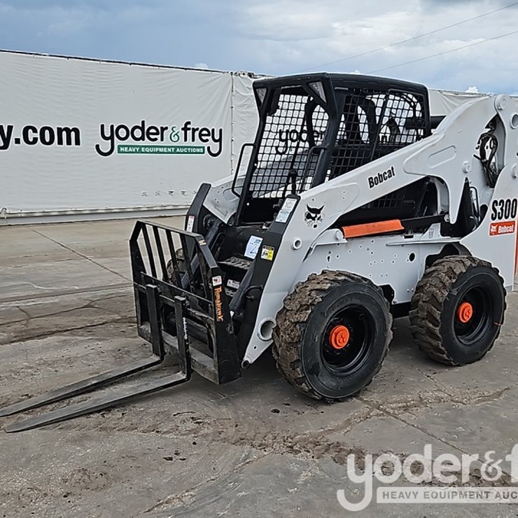 BOBCAT S300