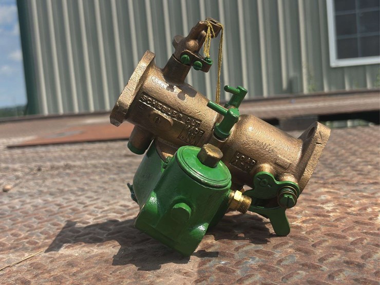 marvel-schebler-dltx-9-carburetor-image-1
