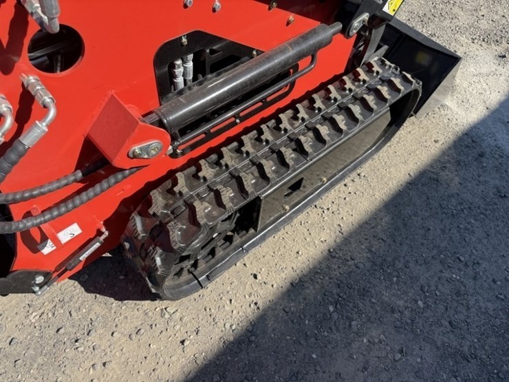 2025-aboss-gh380-mini-compact-track-loader-image-18