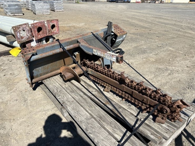 bobcat-lt-204-trencher-image-2