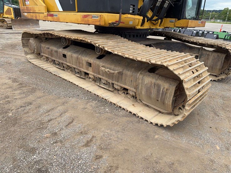 2013-caterpillar-329el-image-16