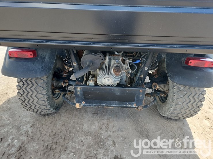 2022-kubota-rtvx1140-image-13
