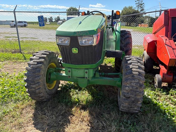 john-deere-5075e-image-3