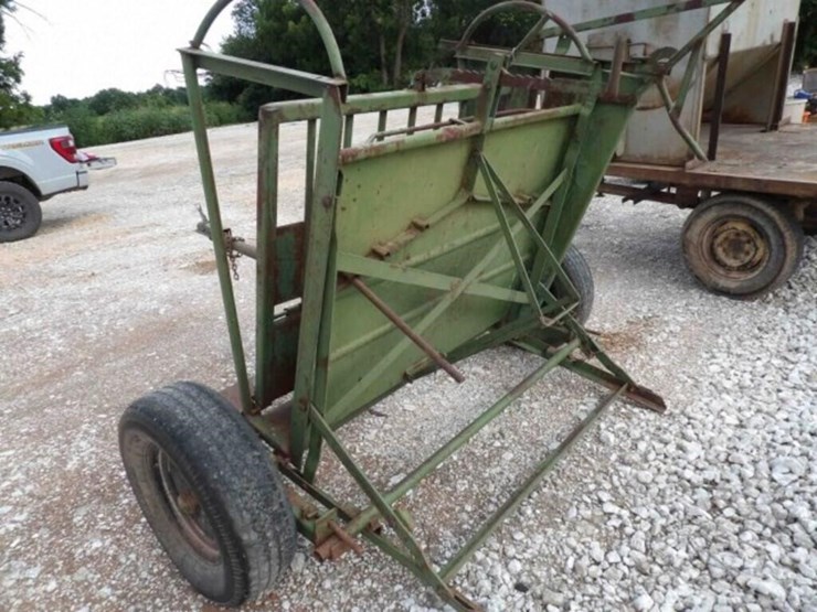portable-calf-chute/tilt-table-image-3