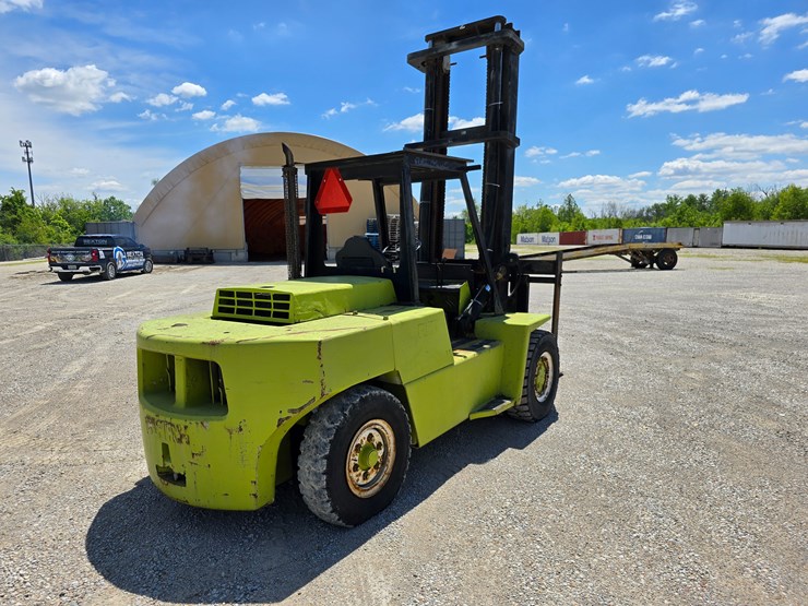 #16610-•-90's-clark-c500y165d-diesel-forklift-image-23