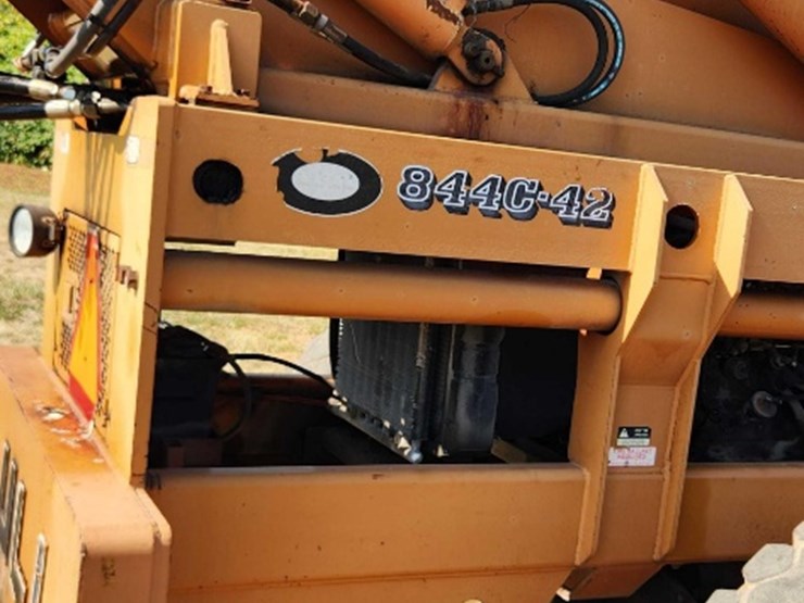 2001-lull-highlander-844c42-telescoping-8000#-lift.-serial-number-01w21p223795.-cummins-diesel-image-15